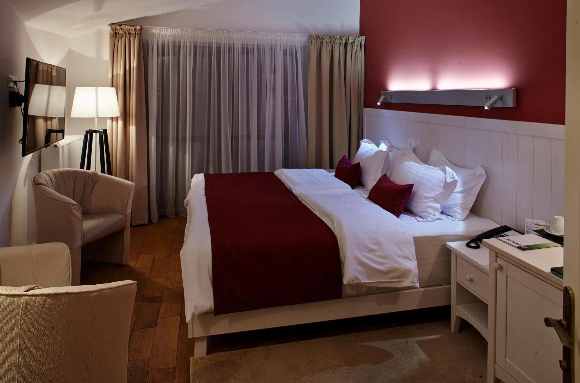 Rudolfo Hotel Lviv Eksteriør bilde